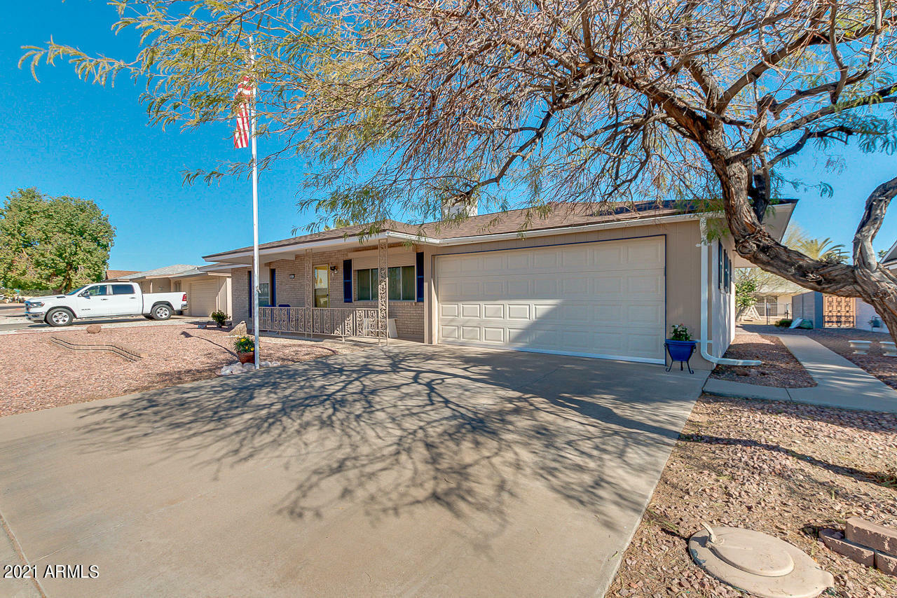 Property Photo: 10813 W El Capitan Circle AZ 85351