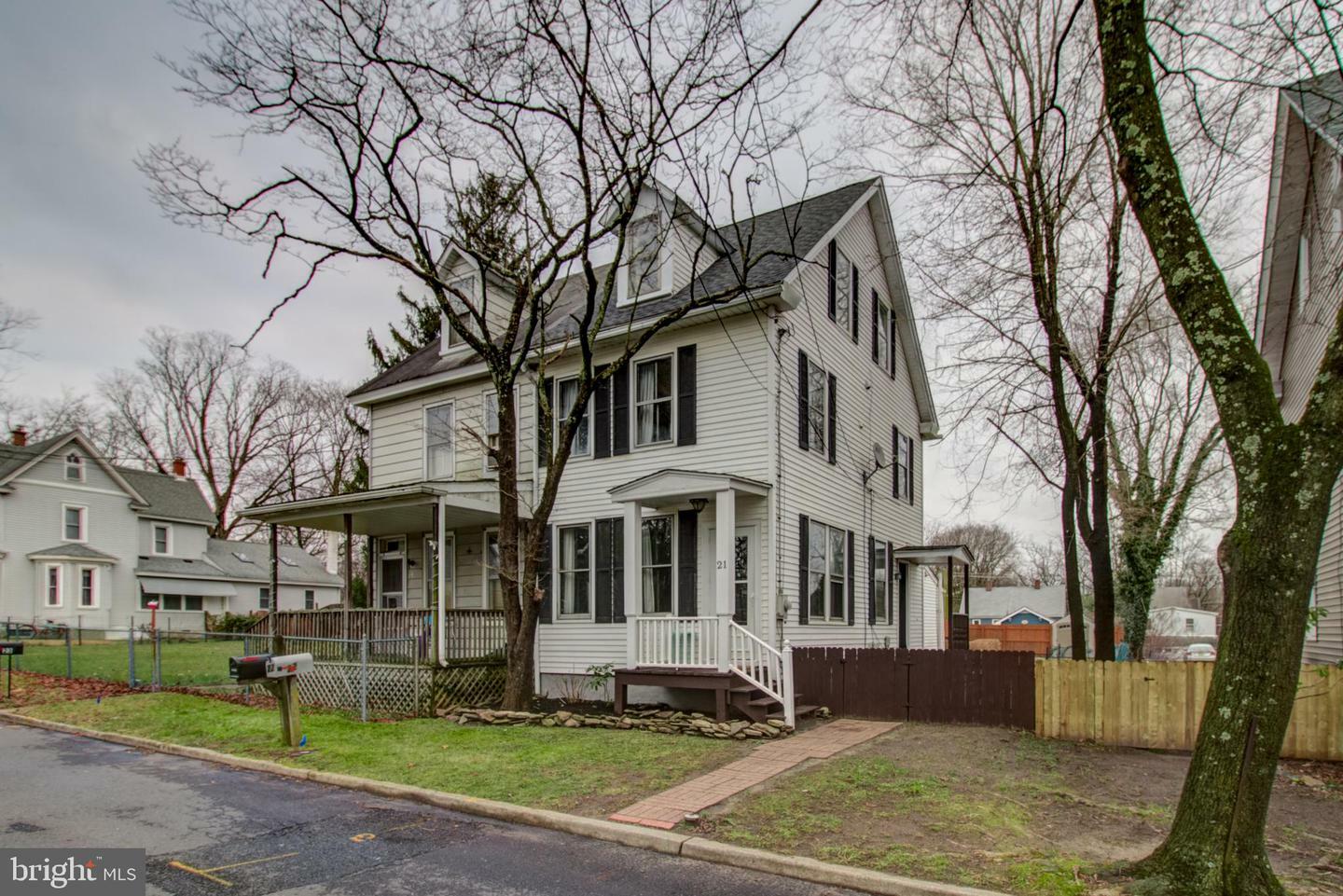 Property Photo:  21 Chestnut Street  NJ 08048 