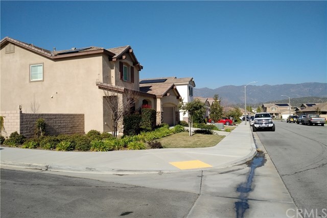 Property Photo: 17978 Deerberry Way CA 92407