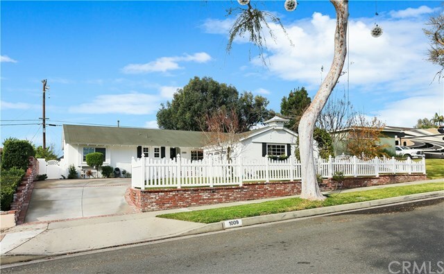 Property Photo:  1009 N Yale Avenue  CA 92831 