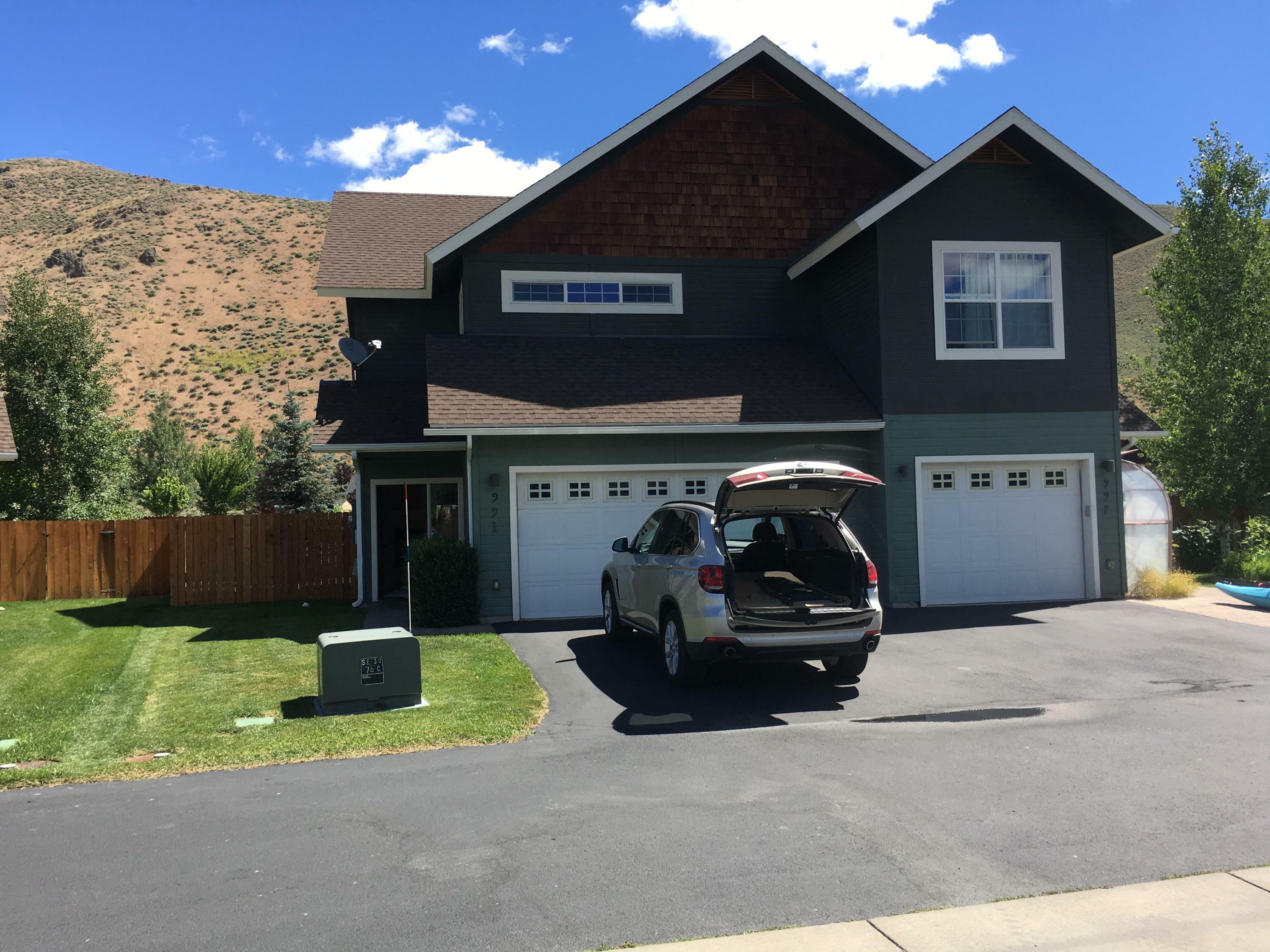 Property Photo:  991 Silverstone Dr  ID 83333 