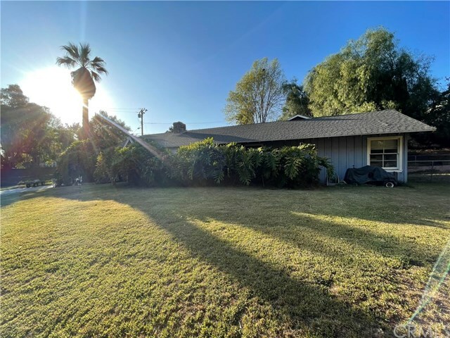 Property Photo:  1705 Hacienda Road  CA 90631 