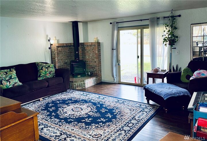 Property Photo: 7275 E Manchester Ct WA 98366