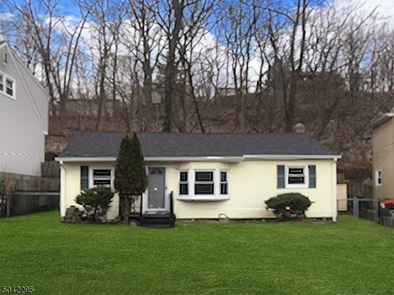 Property Photo: 332 Skyline Lake Dr NJ 07456