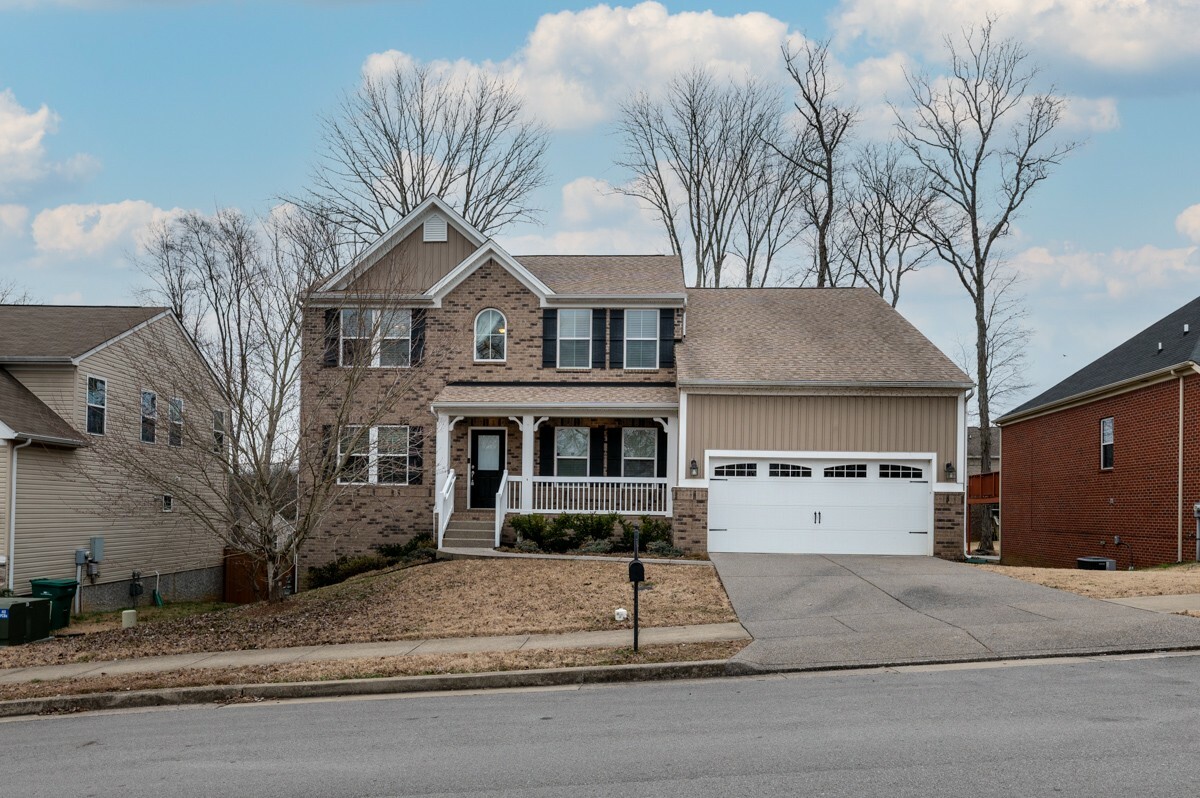 Property Photo: 2024 Towering Oaks Dr TN 37076