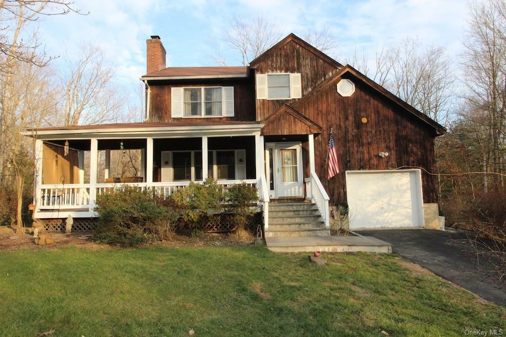 Property Photo:  2 Hoye Drive  NY 10567 