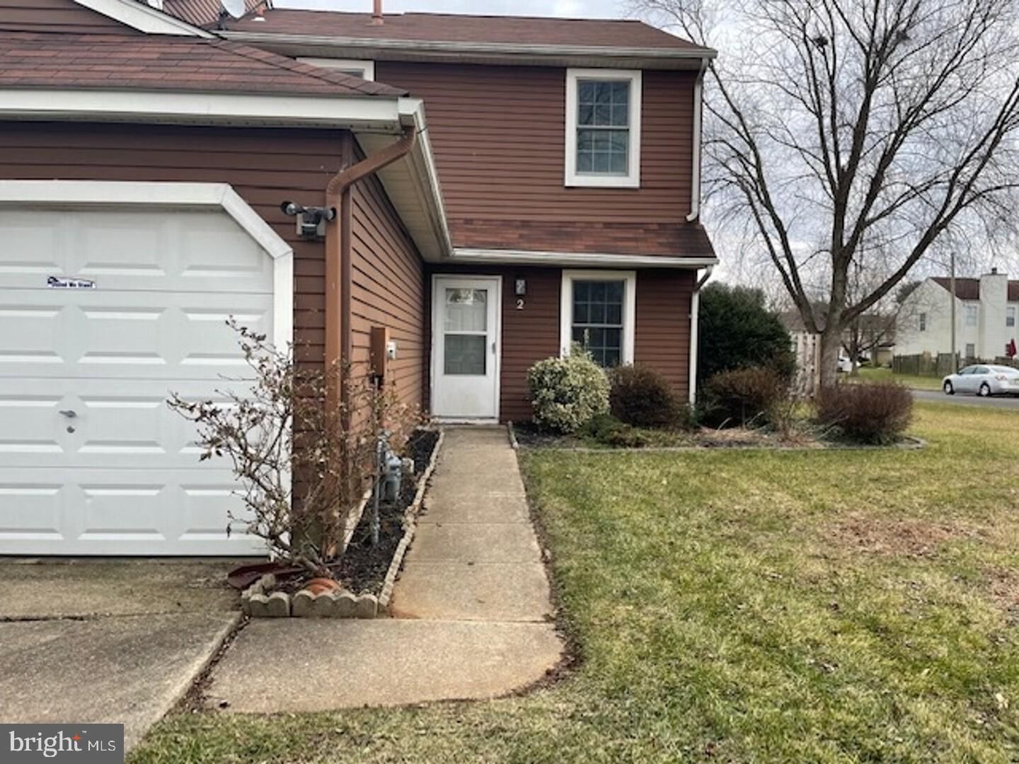 Property Photo:  2 Country Lane  NJ 08060 