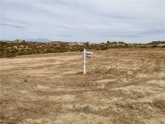 Property Photo:  23064 Sky Mesa Road  CA 92548 