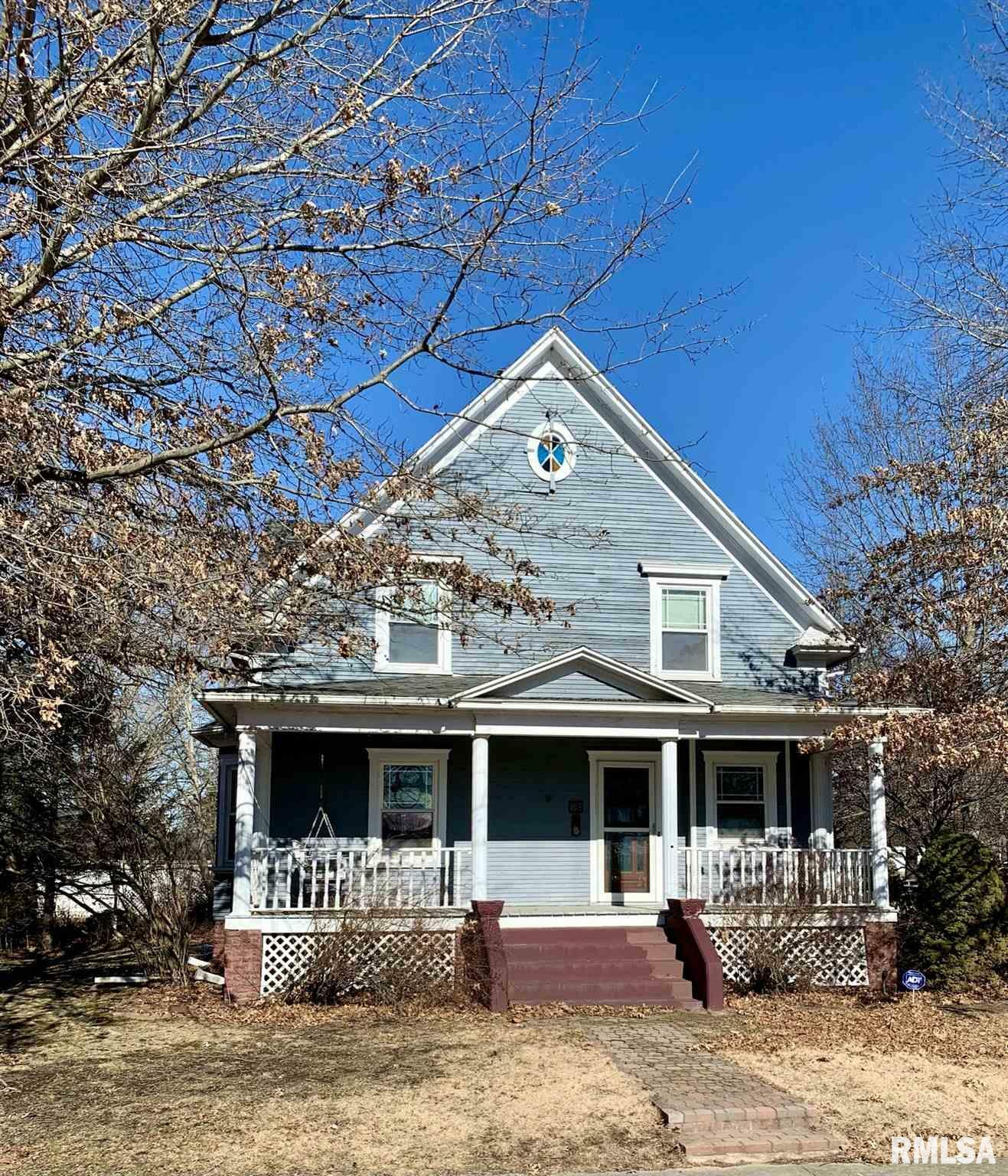 Property Photo: 105 S Water IL 61544