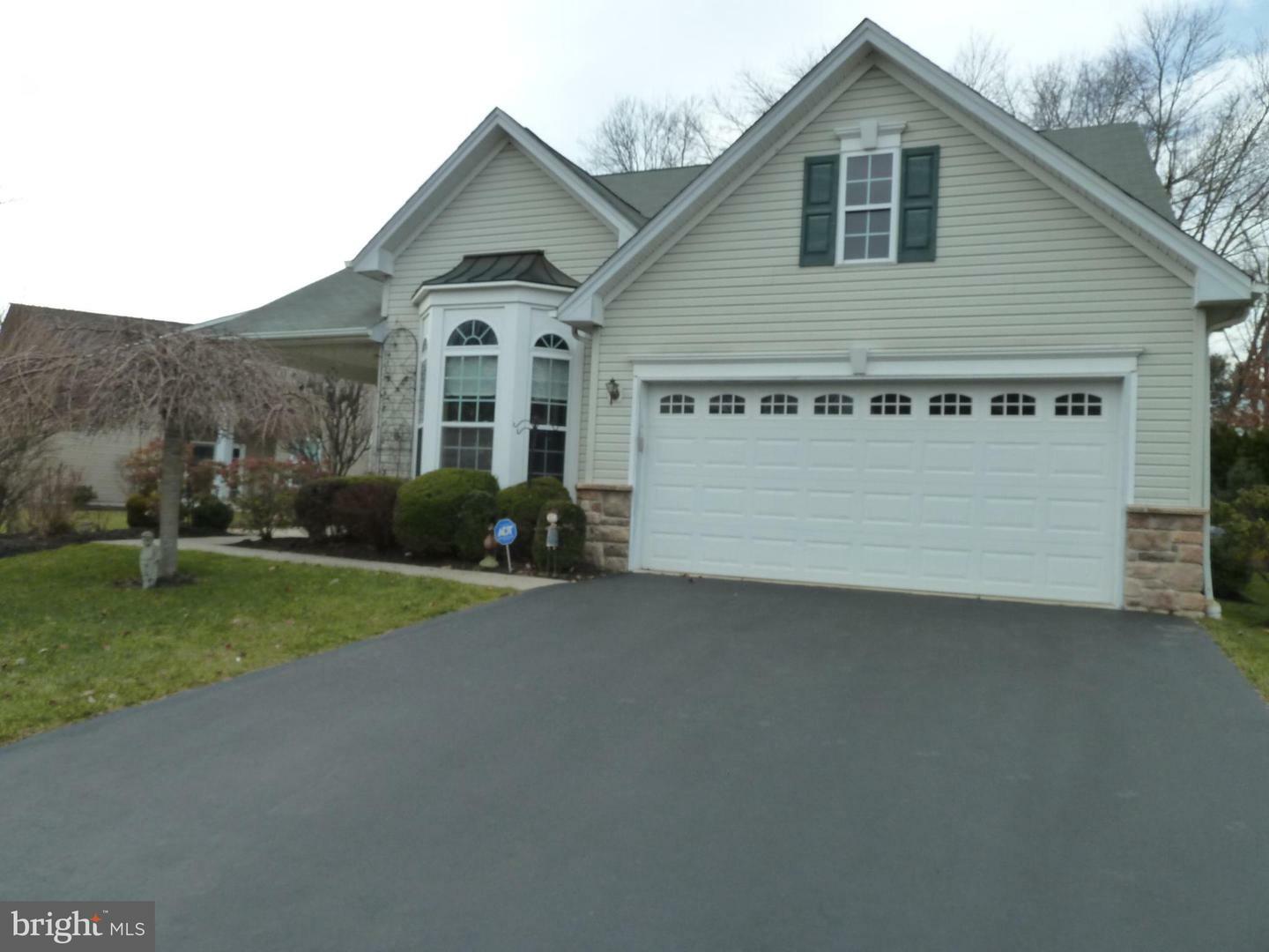 Property Photo: 39 Buckingham Drive NJ 08534