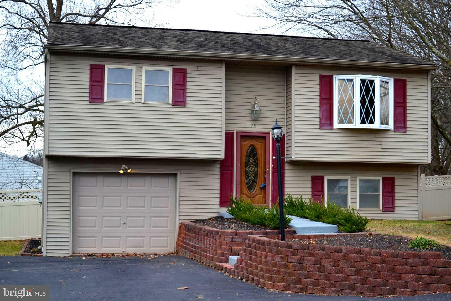 Property Photo:  75 White Birch Lane  PA 17319 