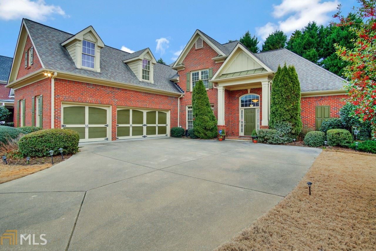 Property Photo: 5737 Ashleigh Walk Dr GA 30024