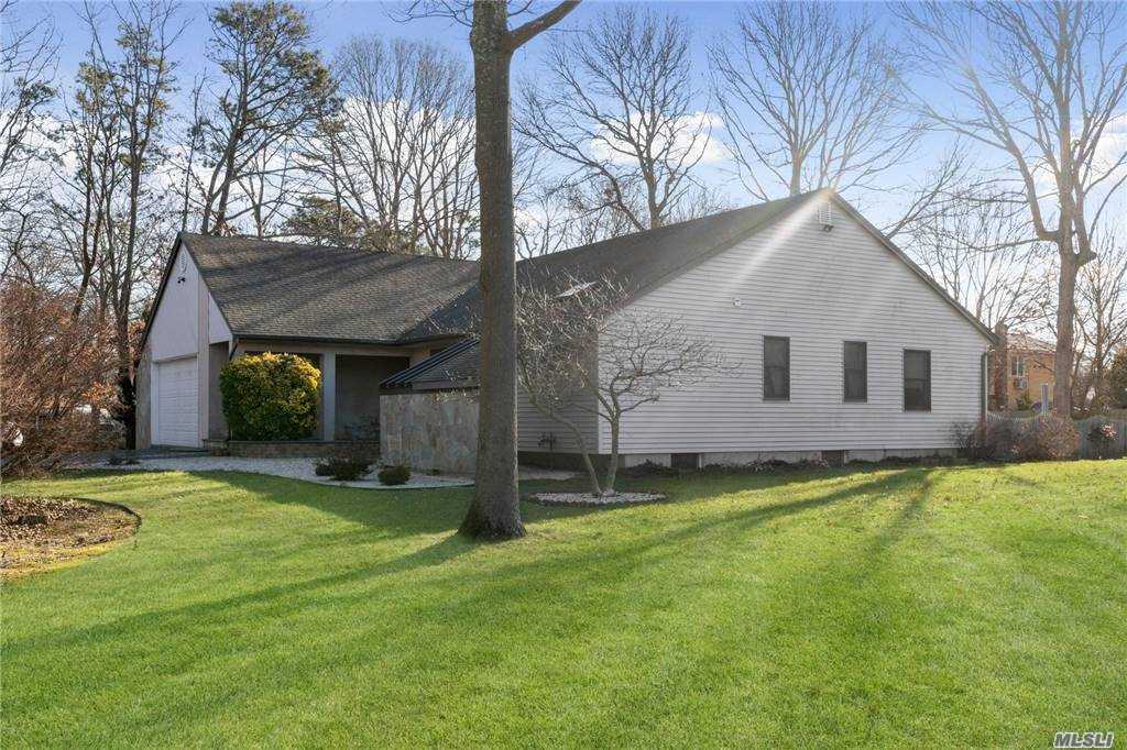 Property Photo: 5 Maple Street NY 11951