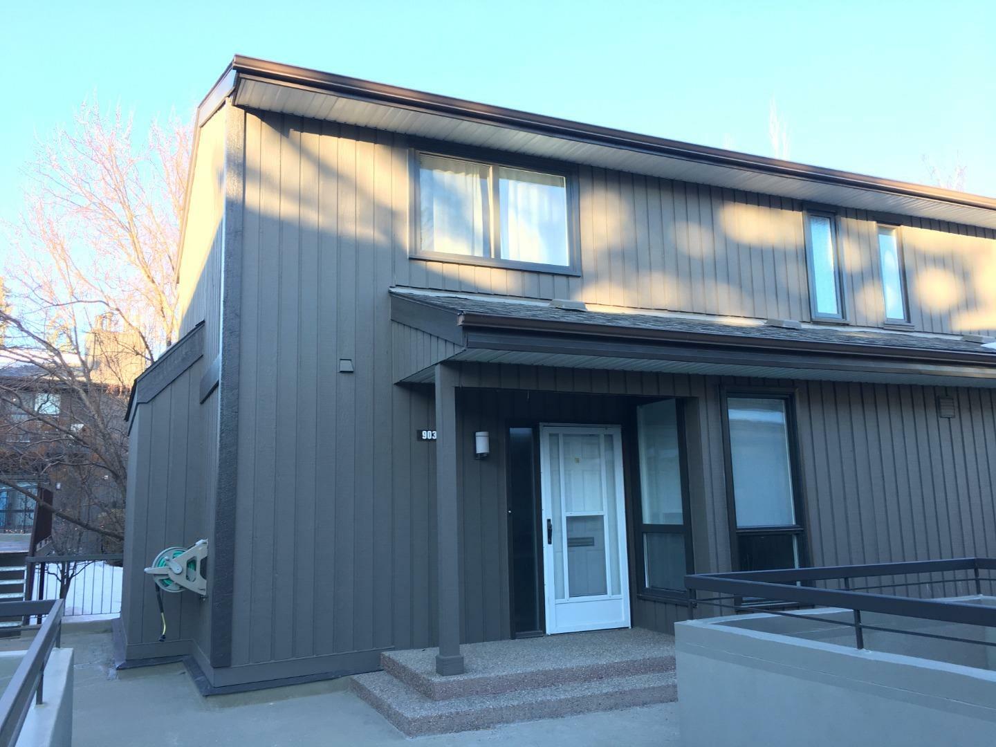 Property Photo: 903, 3240 66 Avenue SW 903 AB T3E 6M5