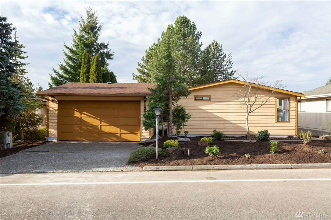 Property Photo:  24130 8th Place W  WA 98021 