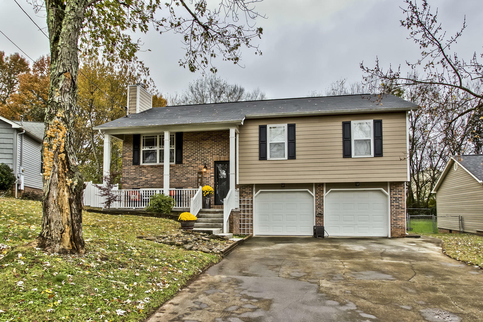 Property Photo:  728 Summerdale Drive  TN 37934 