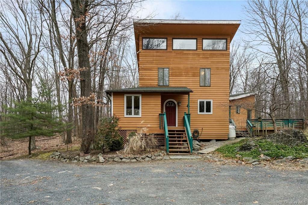 52 Chardavoyne Road  Warwick NY 10990 photo
