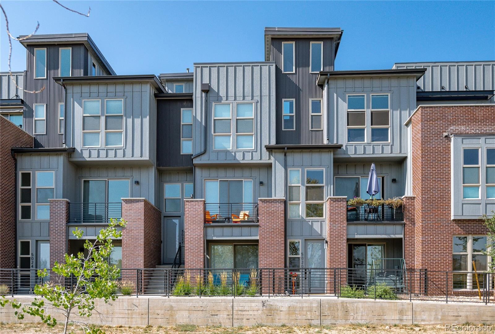 Property Photo:  5032 S Prince Place  CO 80123 