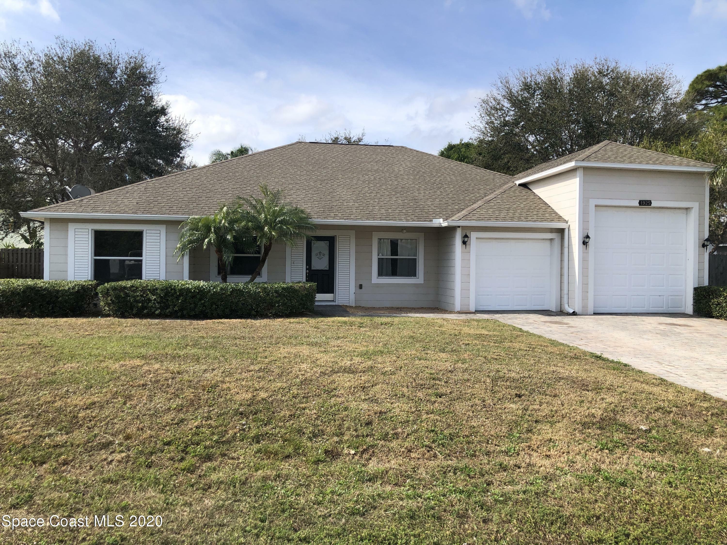 Property Photo: 1925 Newfound Harbor Drive FL 32952