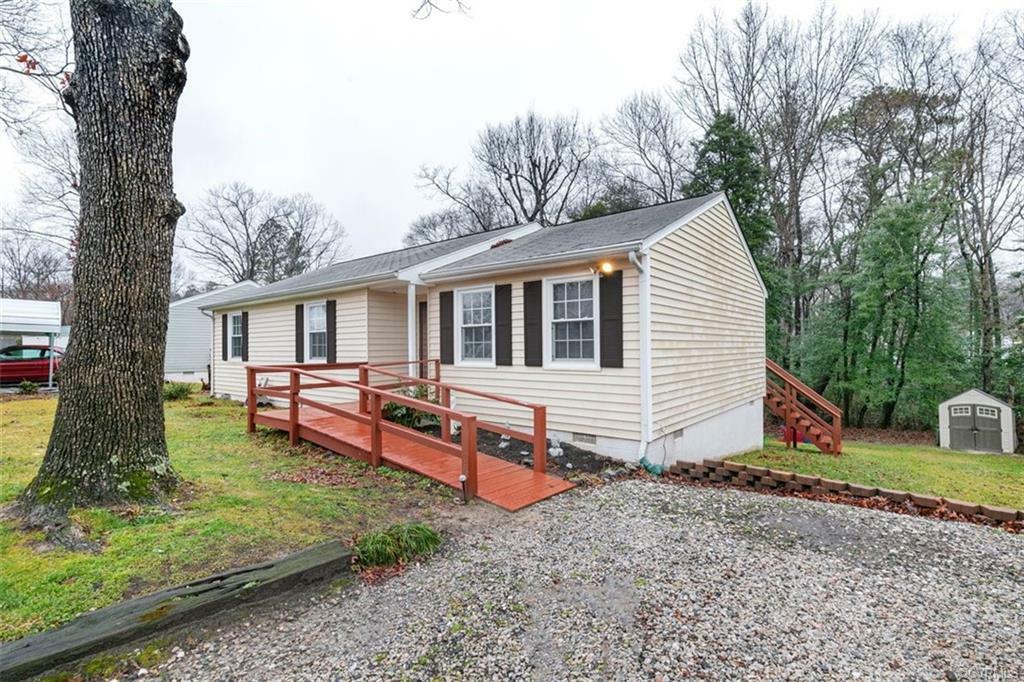 Property Photo:  9207 Lost Forest Drive  VA 23237 