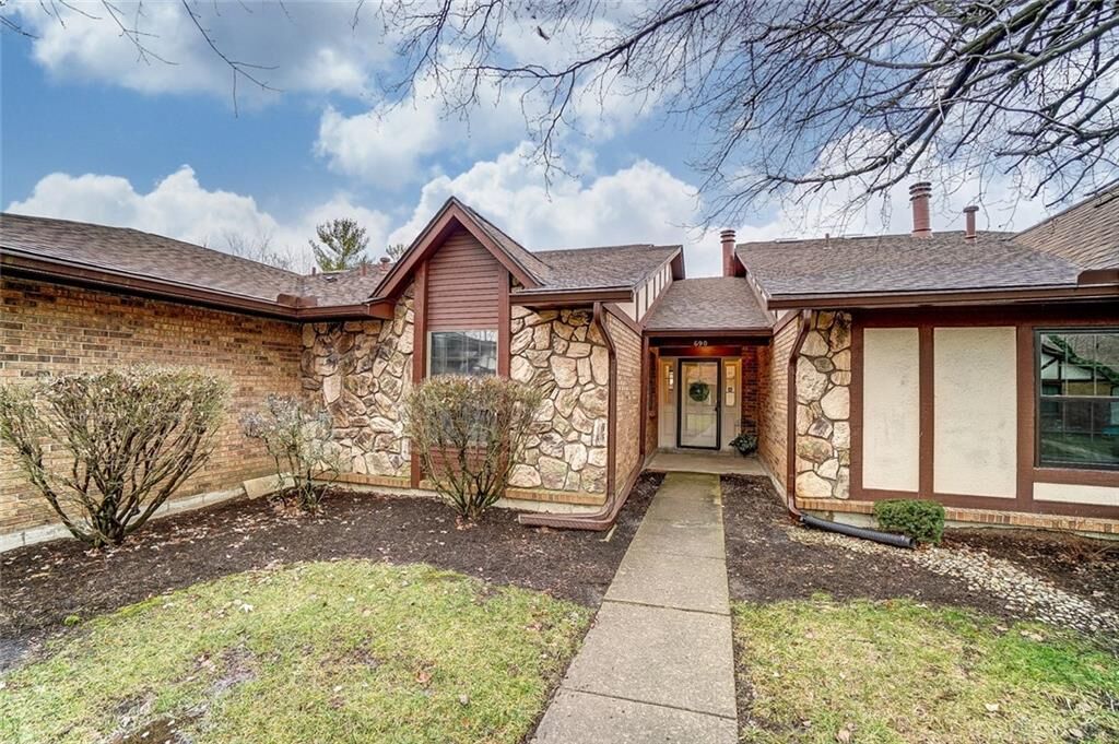 Property Photo: 690 Pine Needles Drive OH 45458