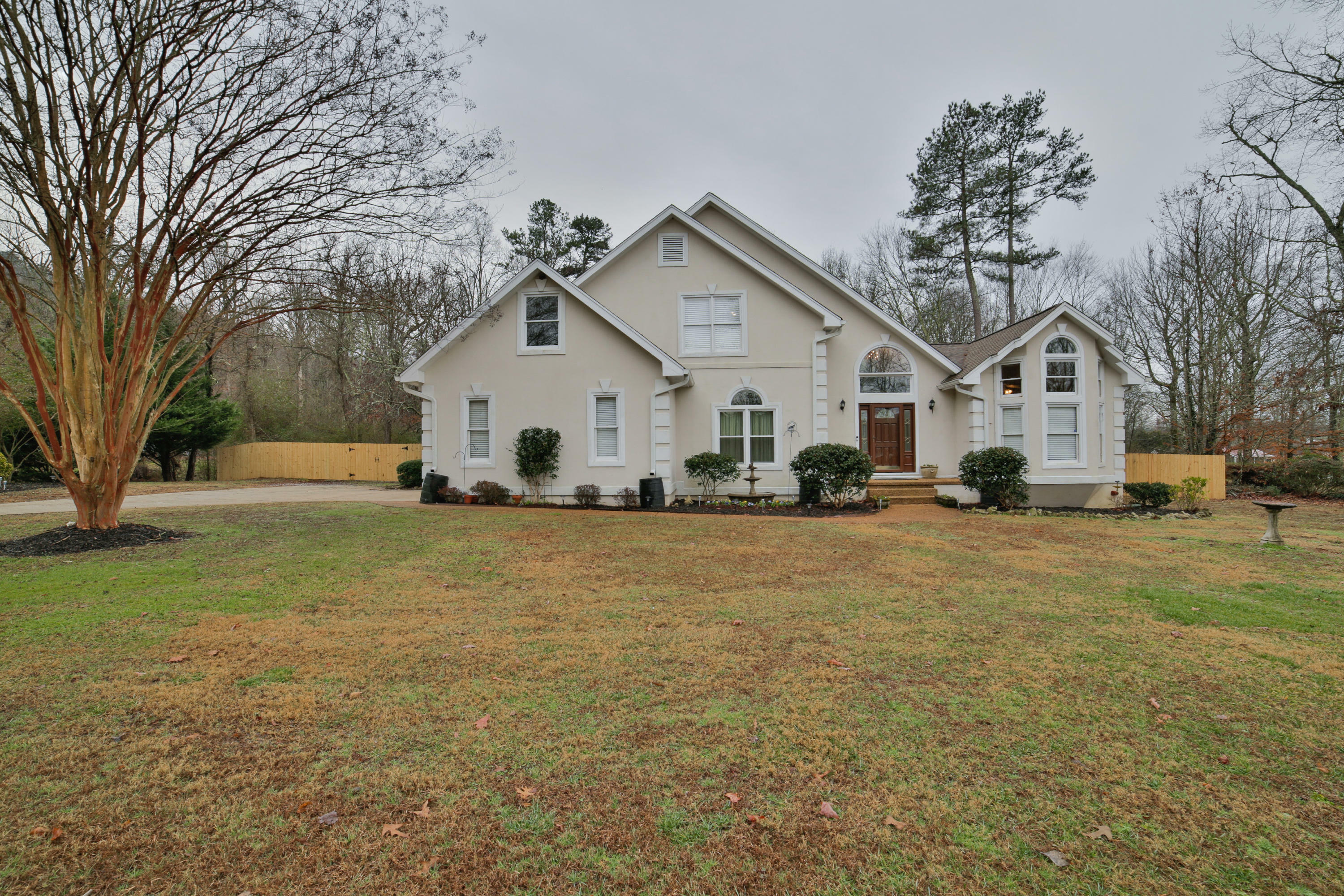 9510 Thornberry Dr  Ooltewah TN 37363 photo