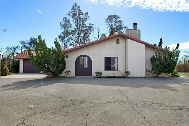 Property Photo:  39550 Jones Road  CA 92028 