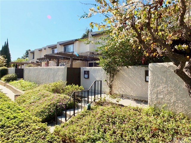 Property Photo: 865 Coriander Drive CA 90502