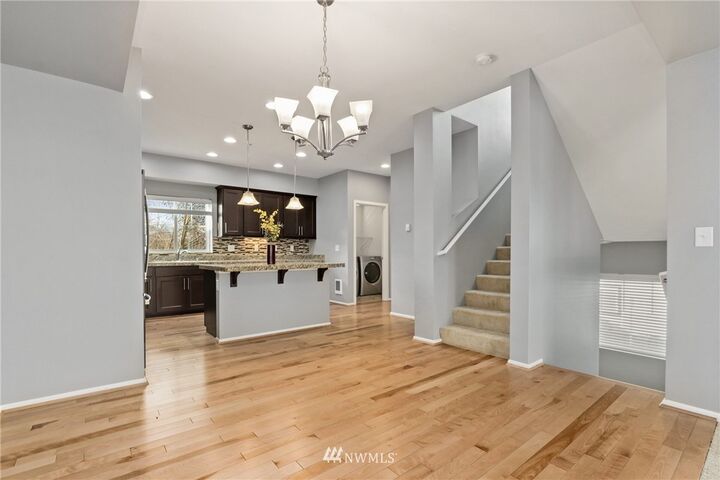 Property Photo: 15675 NE 102nd Way 102 WA 98052