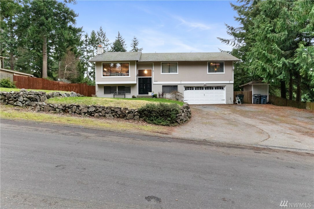 Property Photo:  4022 56th St Ct NW  WA 98335 