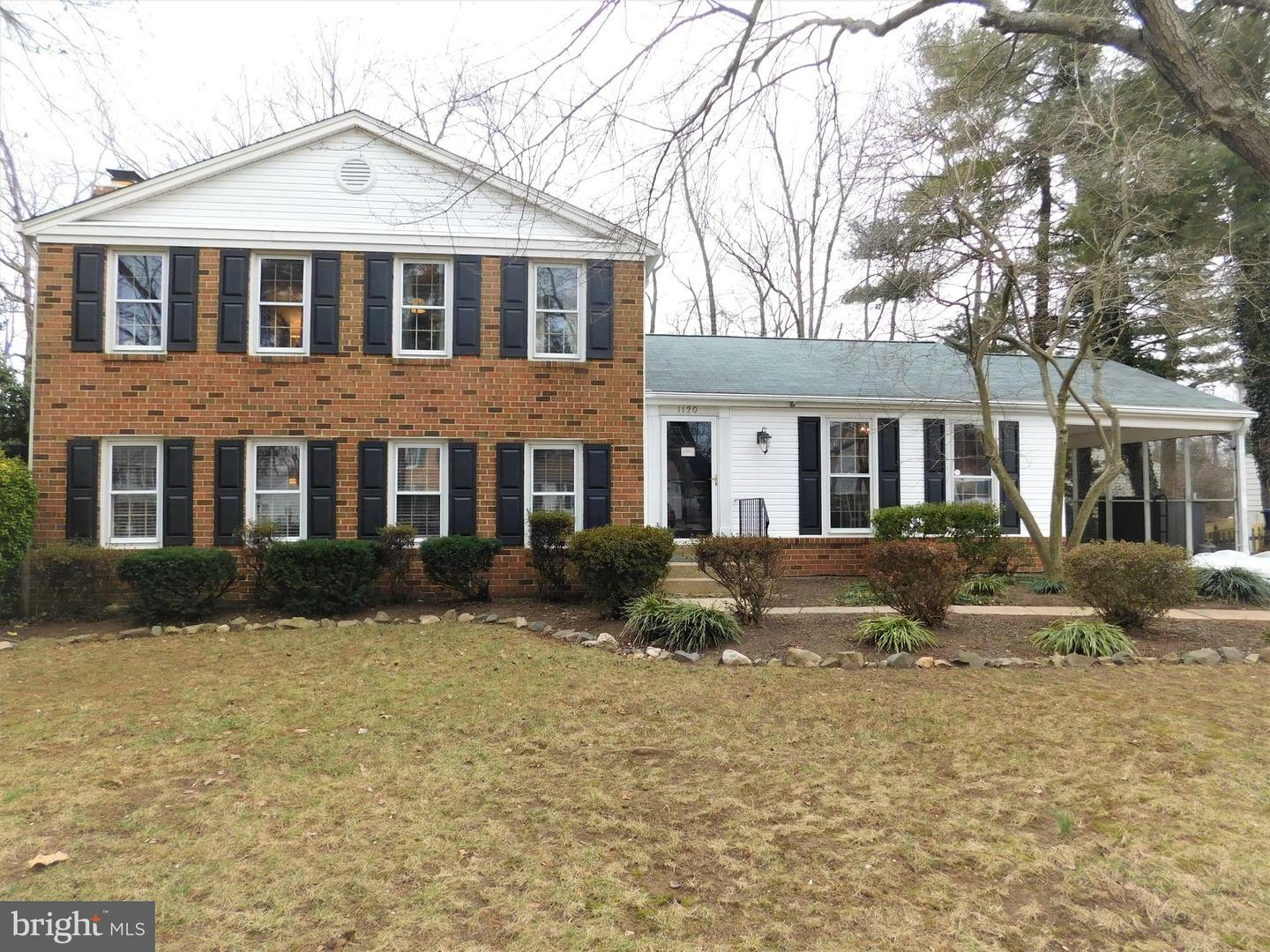 Property Photo:  1120 Bradfield Drive SW  VA 20175 