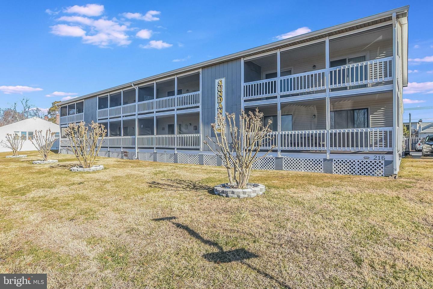 Property Photo:  216 Monroe Bay Avenue 102  VA 22443 