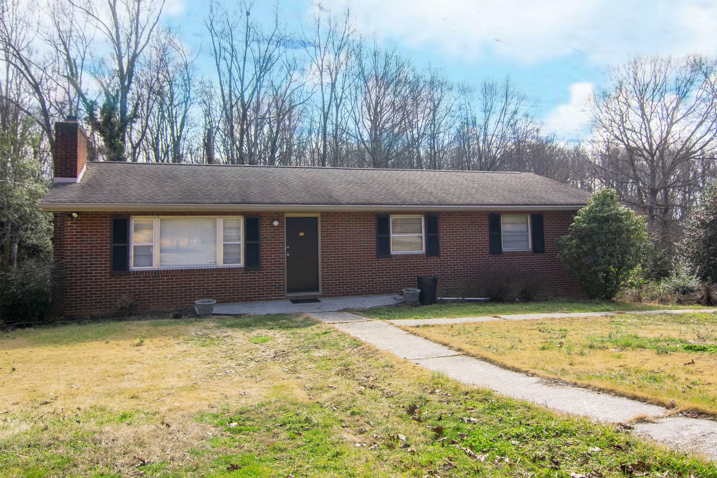 Property Photo:  408 Smoky View Rd  TN 37920 