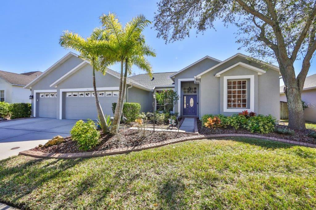 Property Photo:  9211 Grand Palm Court  FL 33578 