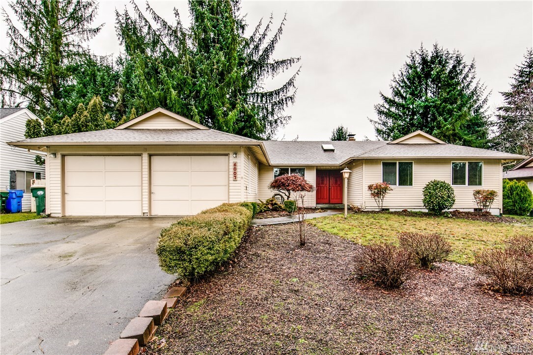 Property Photo:  6007 Hogan Dr SE  WA 98513 