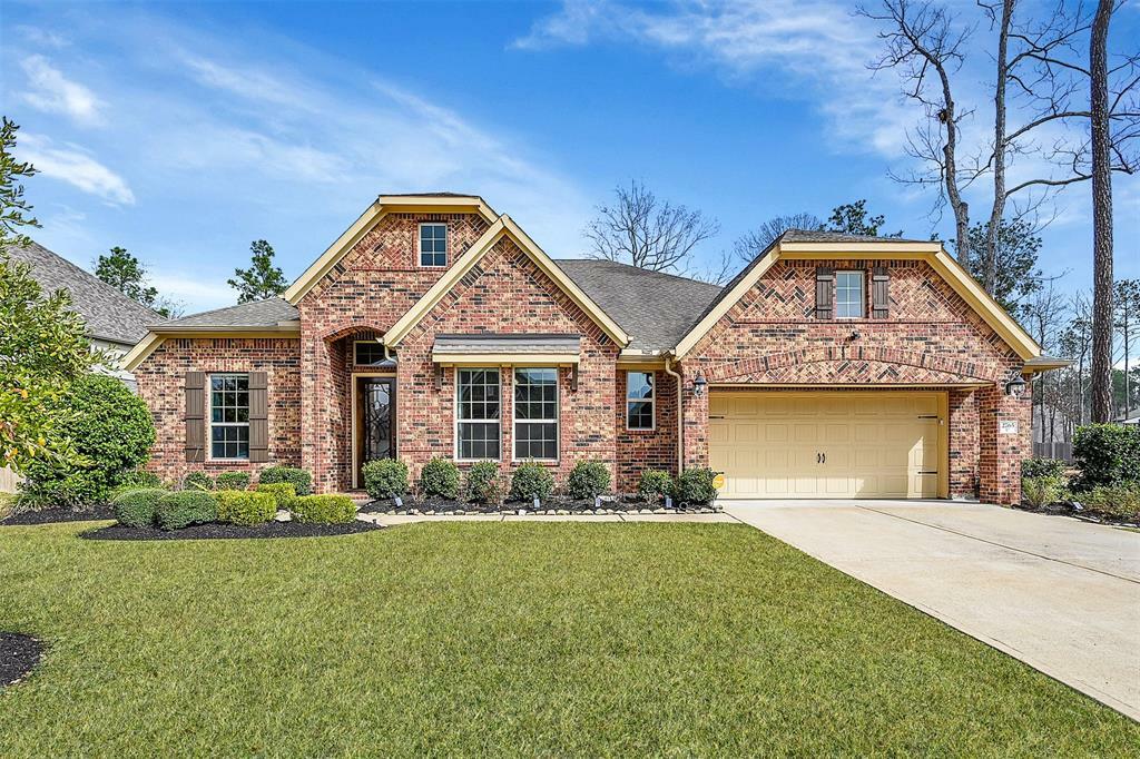 Property Photo: 2765 Lake Shadow Drive TX 77385