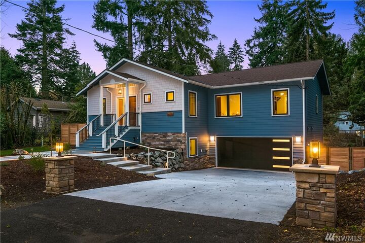 Property Photo:  17059 Brookside Blvd NE  WA 98155 