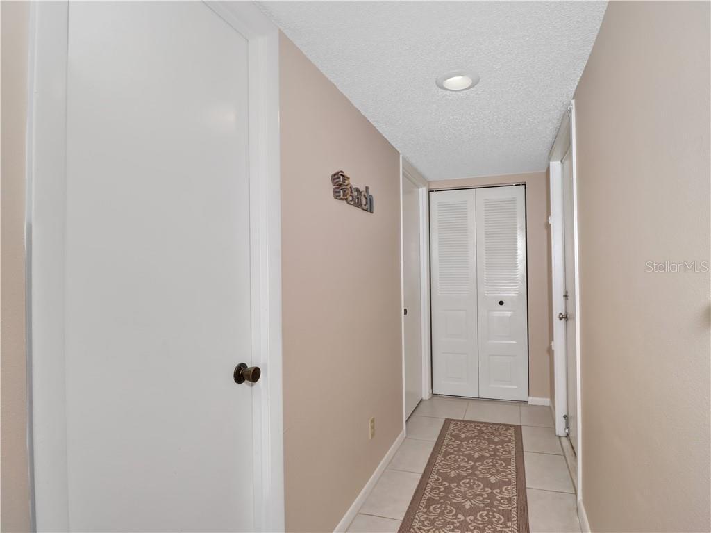 Property Photo:  2700 Cove Cay Drive 1-6D  FL 33760 