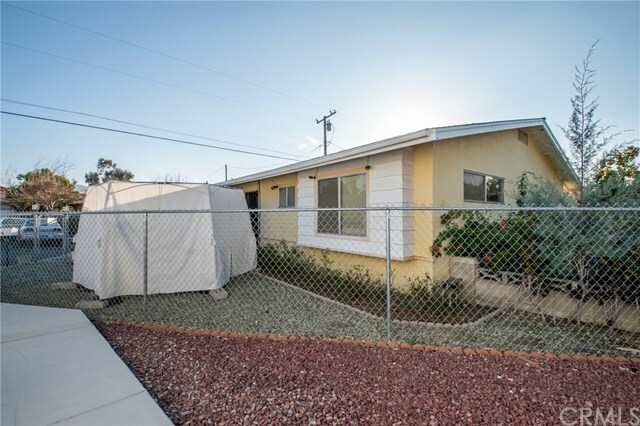 Property Photo:  26097 Crestwood Place  CA 92544 
