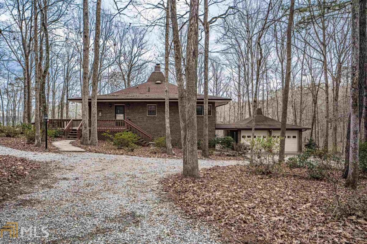 Property Photo: 114 Oak Ridge Ln GA 31024