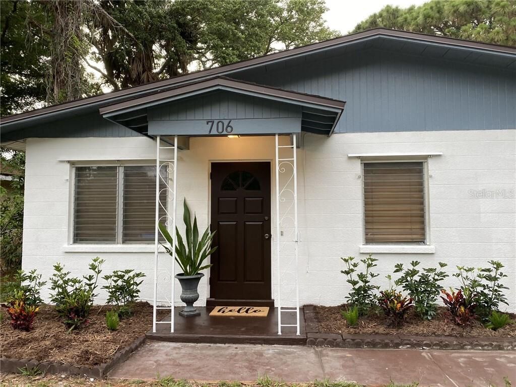 Property Photo:  706 38th Street W  FL 34205 