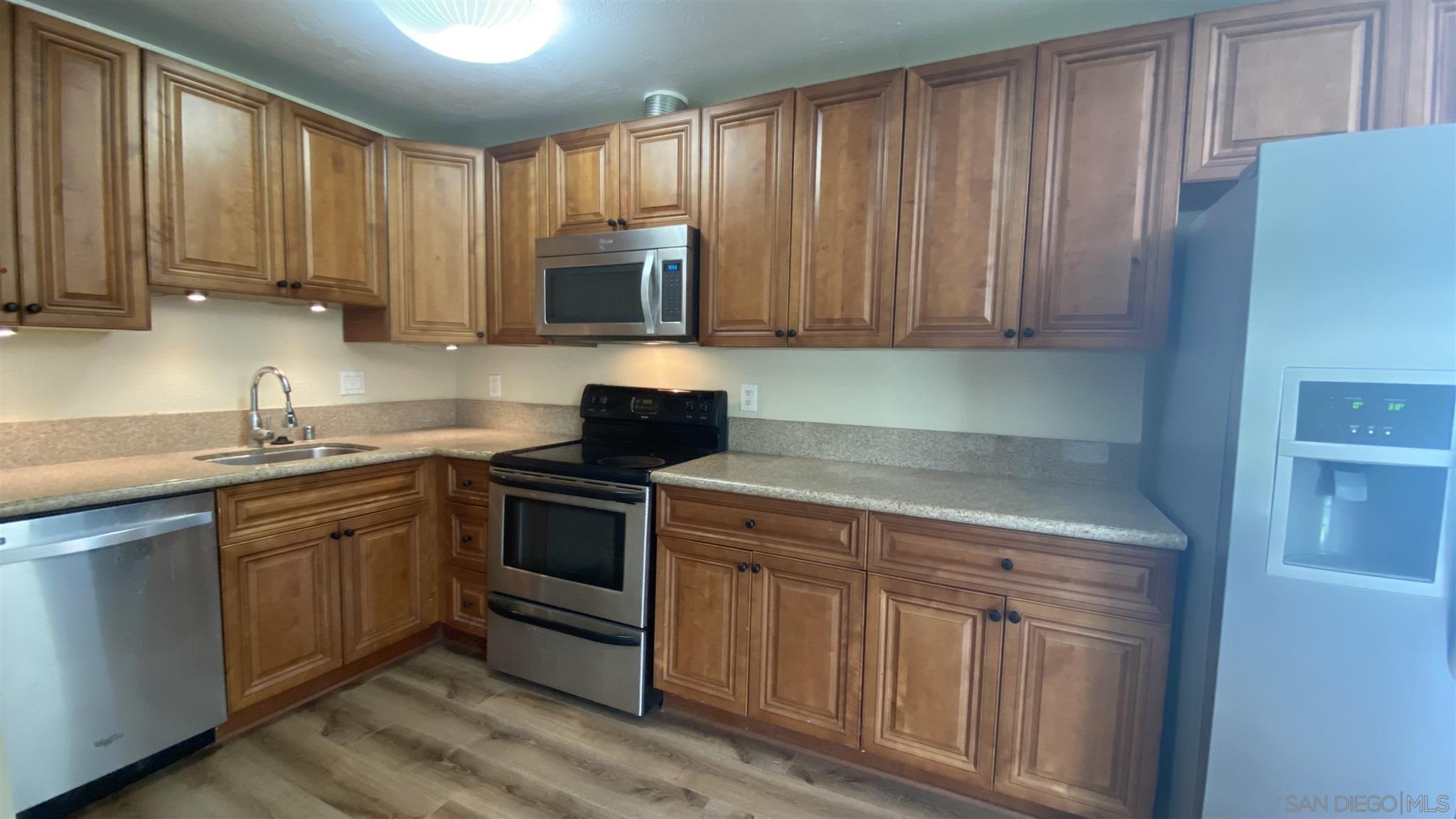 Property Photo: 13711 Paseo Cardiel CA 92129