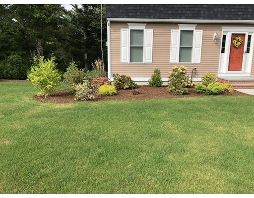 Property Photo:  9 Quaker Ln  MA 02532 