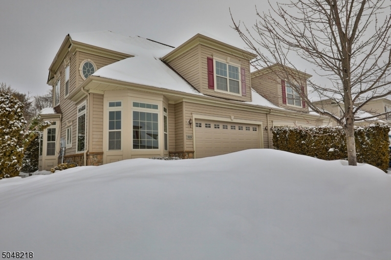 Property Photo:  535 Edward St  NJ 08865 