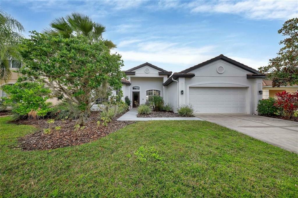 Property Photo:  214 Heritage Isles Way  FL 34212 