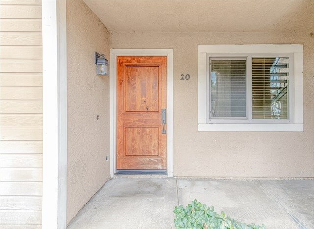 Property Photo:  930 S Palmetto Avenue 20  CA 91762 