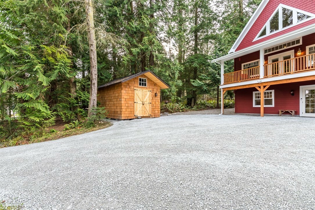 Property Photo:  2070 Parker Rd  WA 98282 