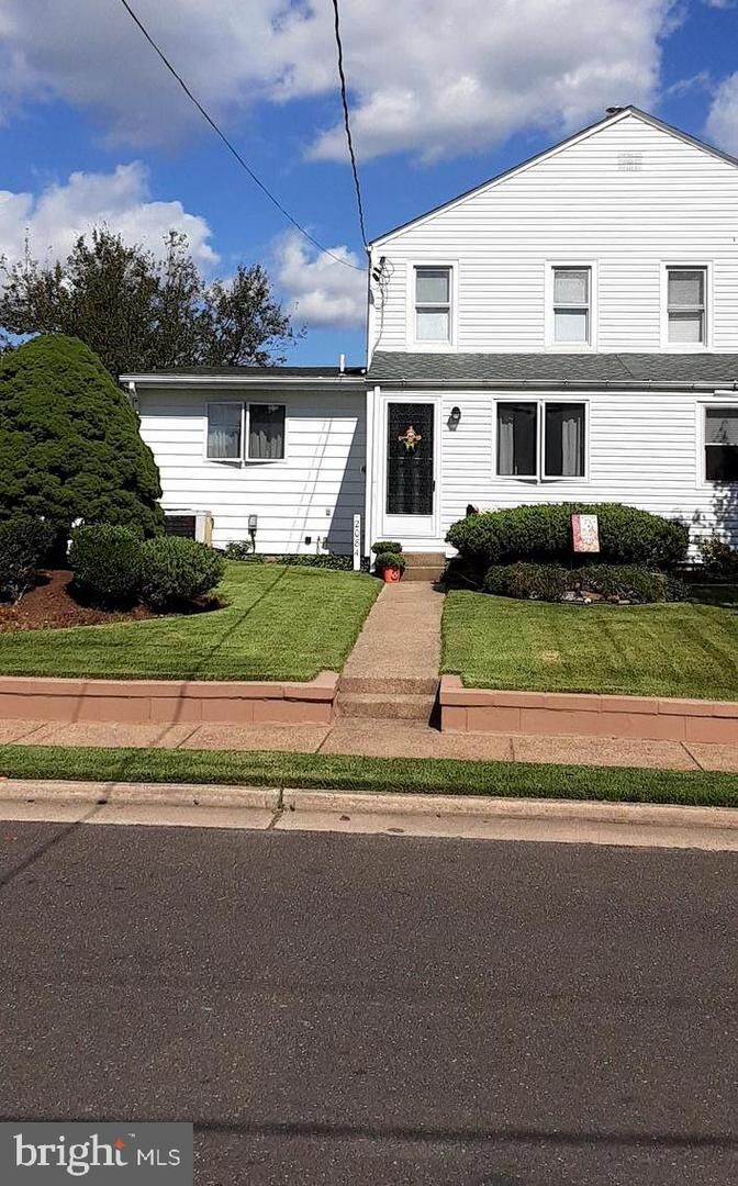 Property Photo:  2084 Kinter Avenue  NJ 08610 