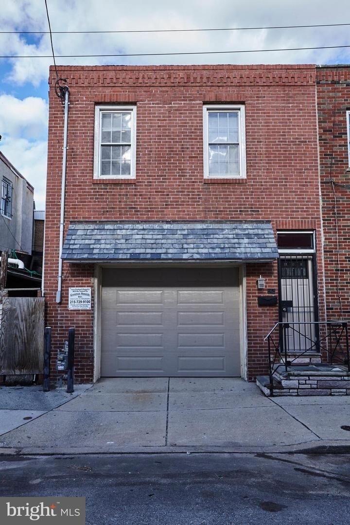 Property Photo:  643 Pierce Street  PA 19148 