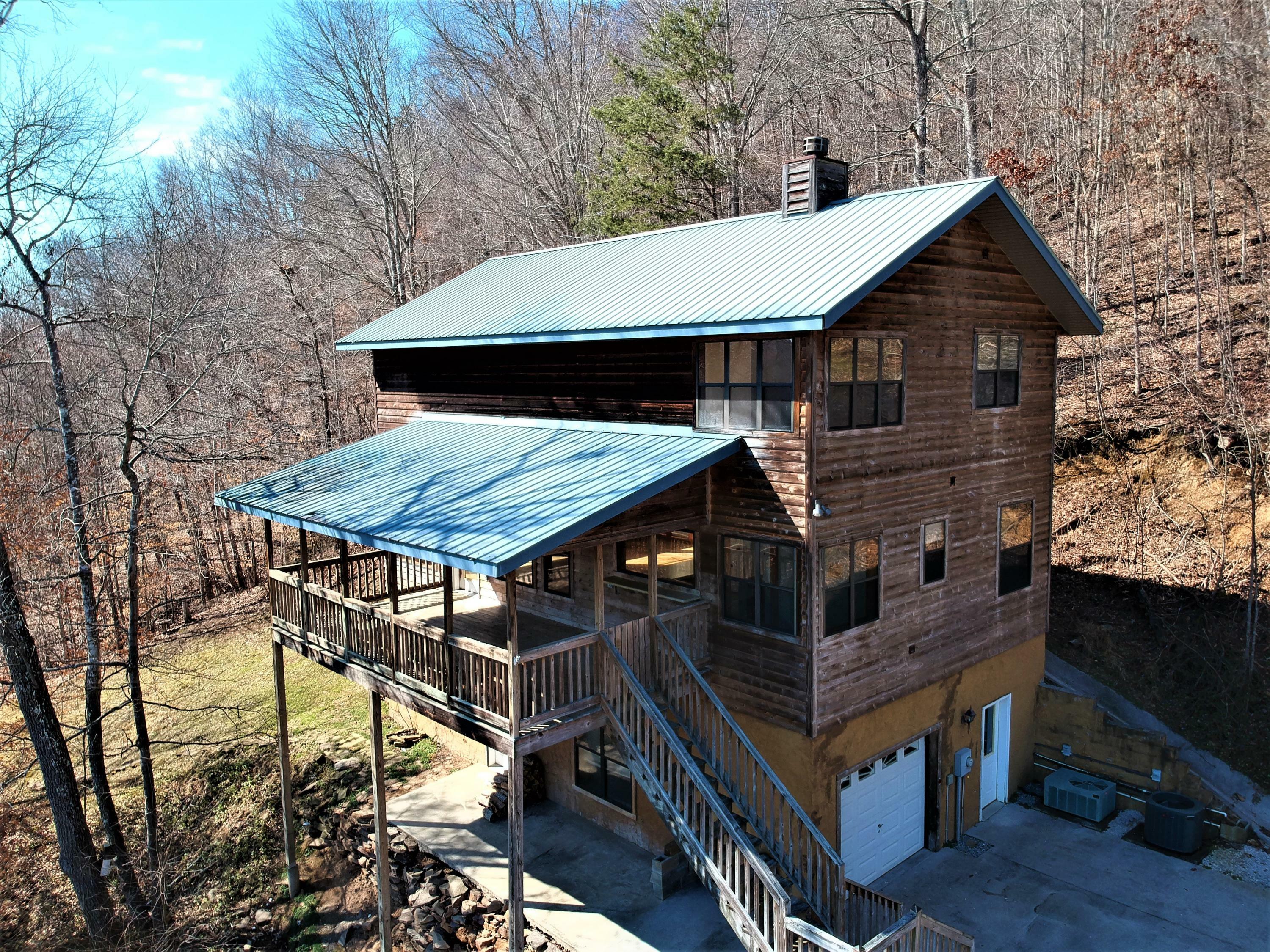 Property Photo:  1738 Mountain Shores Rd  TN 37825 